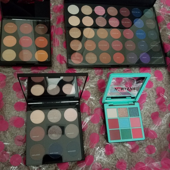 cosmetics mystery box😍 - Picture 3 of 6